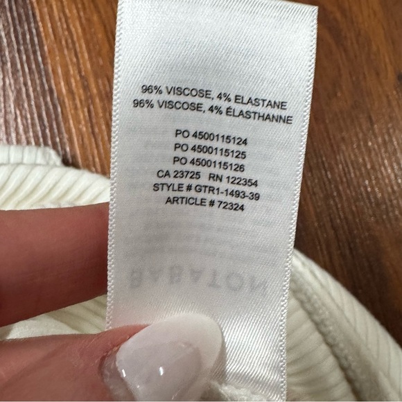 🤍 Babaton White Ribbed Wrap Bodysuit – XS - Picture 5 of 10